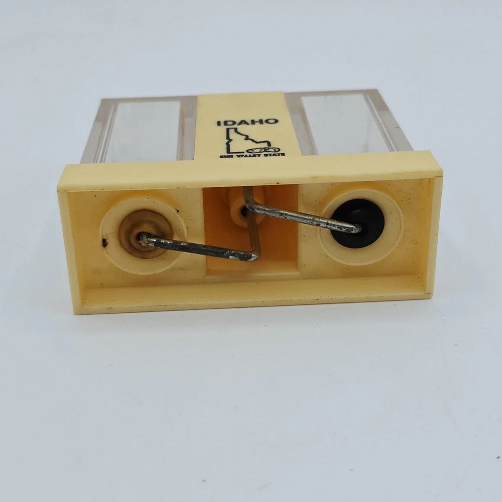 Vintage Idaho Sun Valley‎ State Souvenir Salt Pepper Shaker Cream Plastic Travel